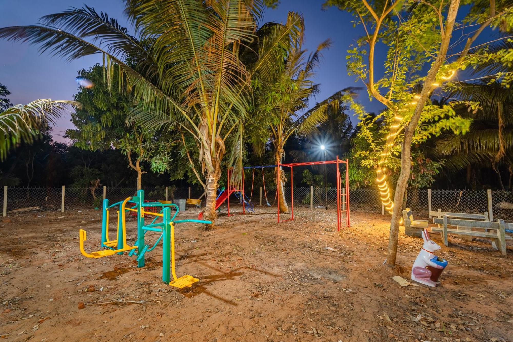 Teak Leaf Gateway Villa With Swimming Pool Indoor Games Kālapettai Zewnętrze zdjęcie